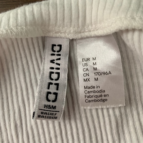 H&M White Crop Top - Picture 3 of 3